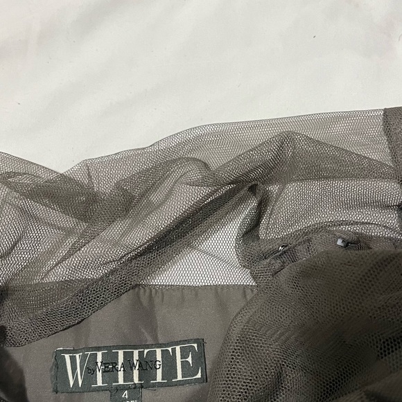 Vera Wang dress size US Small ( size 4) - Picture 8 of 9